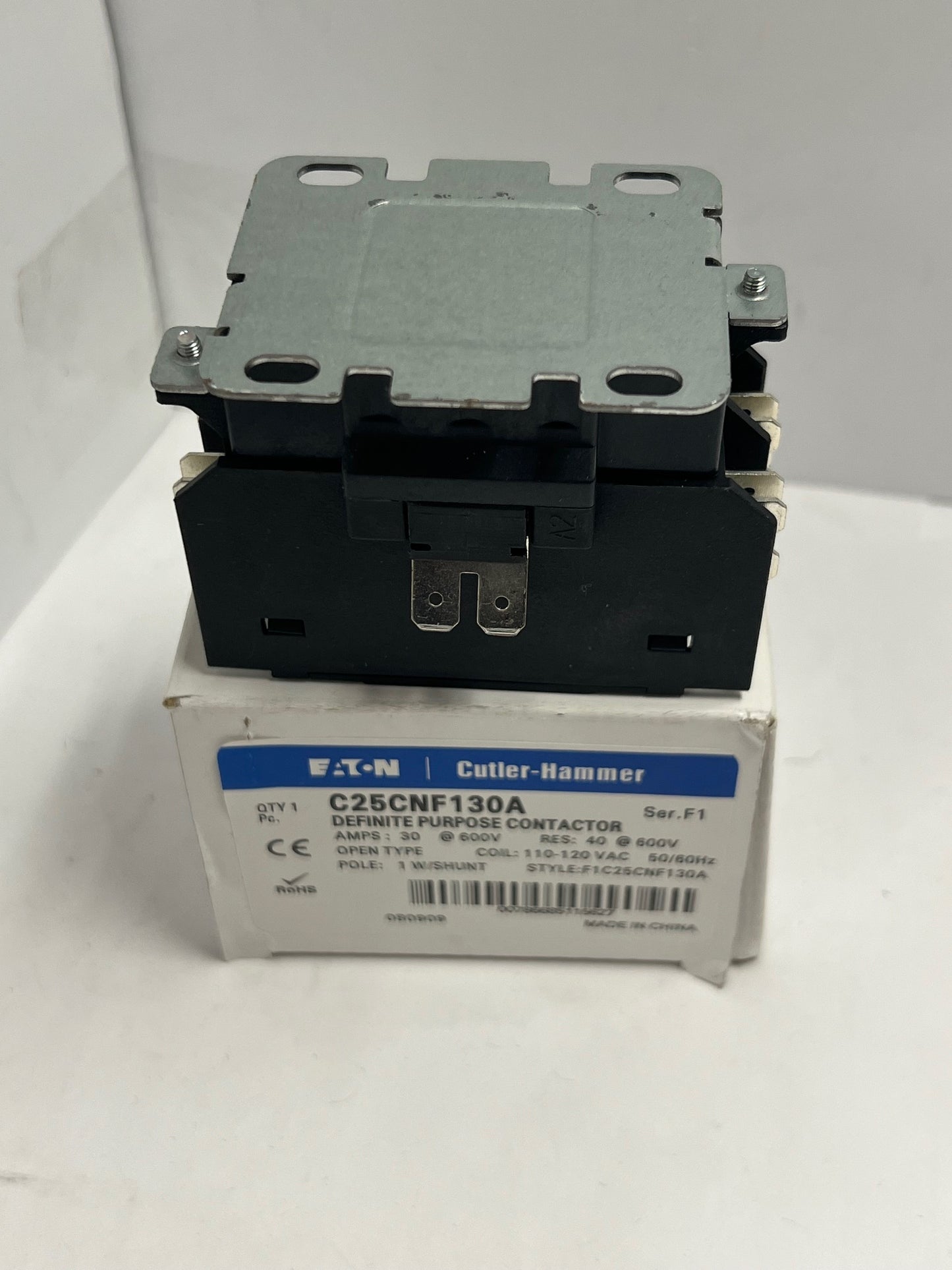 (1) NEW Eaton Cutler-Hammer C25CNF130A 110-120VAC Definite Purpose Contactor